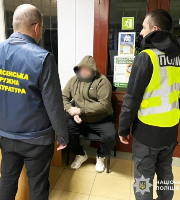 На Миколаївщині колишнього посадовця підозрюють у розкраданні понад 700 тисяч гривень на фіктивній поставці труб