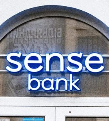 Масштабний збій у Sense Bank через російську атаку на Київ
