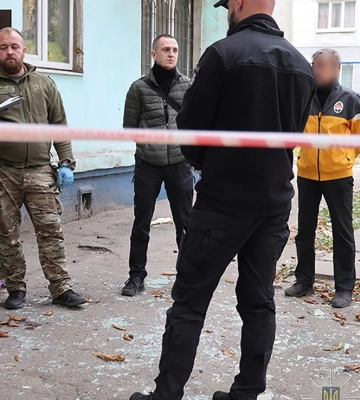 Вибух у під’їзді багатоповерхівки Запоріжжя: поліція розкрила обставини вбивства (ФОТО)