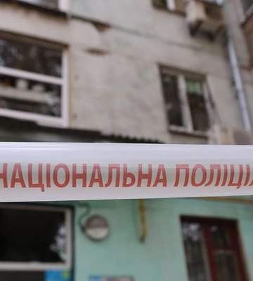 Вибух у під’їзді багатоповерхівки Запоріжжя: поліція розкрила обставини вбивства (ФОТО)