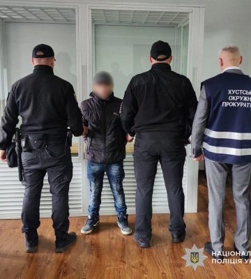 На Хустщині затримали переправника з «клієнтами»