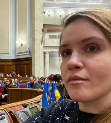 Нардепка Безугла порадила киянам переїхати на зиму за місто