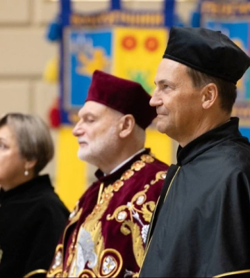 Міністр закордонних справ Польщі став почесним доктором ЛНУ імені І. Франка