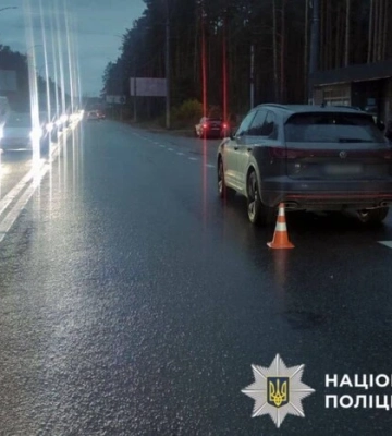 На Київщині чоловік наїхав на підлітка: 13-річна дівчина у лікарні