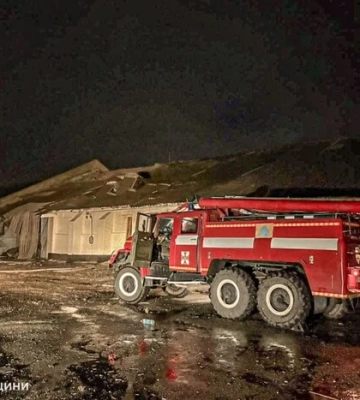 Пожары бушевали на Харьковщине из-за массированной атаки БпЛА 