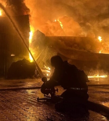 Унаслідок нічної атаки РФ у частині Одеси зникло світло, є пошкодження і постраждалий – влада