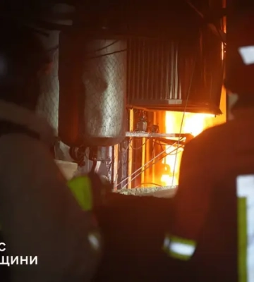 Одеса частково без світла: війська РФ масовано вдарили по енергетичній інфраструктурі Одеської області, виникли пожежі, пошкоджено готель