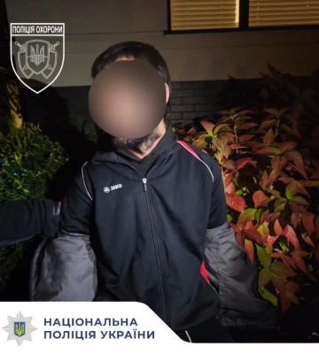 У Рівному 31-річний чоловік намагався обікрасти будинок (ФОТО)