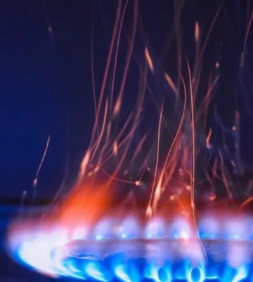 В Ахтырке часть жителей без газа: в систему попало «неизвестное химическое вещество»