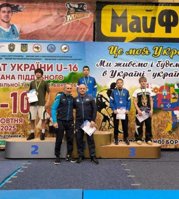 Юні спортсмени з Полтавщини вибороли нагороди на чемпіонаті України з вільної боротьби