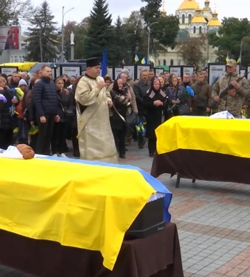 З військовими Віталієм Янковським та Дмитром Курашиком попрощалися у Рівному