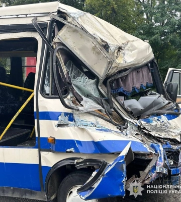 На Львівщині постраждали вісім пасажирів маршрутки