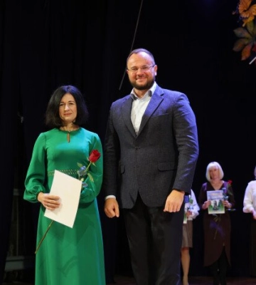 80 педагогів Луцької громади отримали премії від міського голови