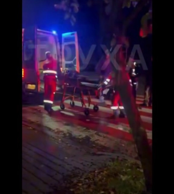 У Луцьку авто збило жінку на пішохідному переході: постраждалу госпіталізували