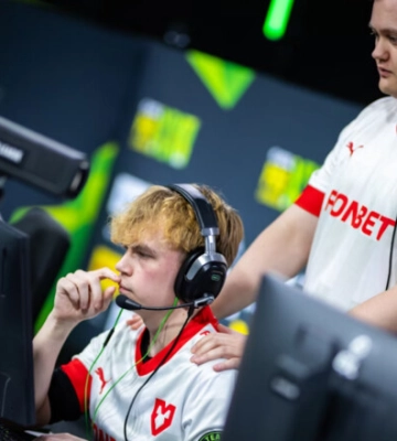 Falcons – MOUZ. ESL Pro League. Полуфинал. Смотреть онлайн. LIVE трансляция