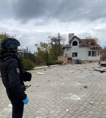 Росіяни скинули бомбу на територію храму в Донецькій області: є загиблі та поранені