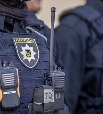 В Днепре прогремел взрыв: подростка с травмой руки доставили в больницу
