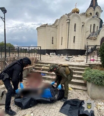 Поліція показала перші хвилини після російського обстрілу храму у Костянтинівці (відео)