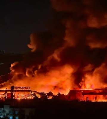 "Глянули — Сігма горить". Що відомо про вибухи та пожежу тимчасово окупованому Донецьку