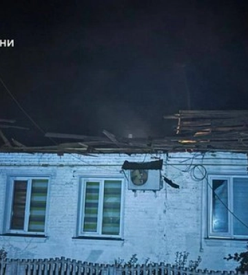 Россияне ударили по 29 населенным пунктам Черниговщины за сутки: атакованы энергообъект, спецавто и АЗС. ФОТО