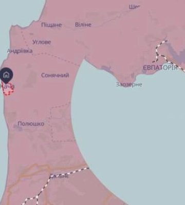 Утром в Крыму слышали взрывы возле 3 военных объектов, – СМИ