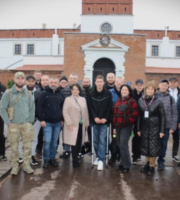 Поранені воїни відвідують Дубенський замок, щоб психологічно розвантажитись (ФОТО)