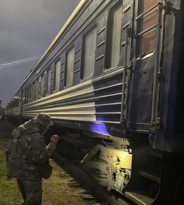 На Івано-Франківщині повідомили про замінування потяга
