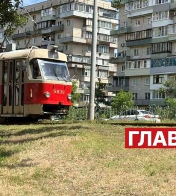З 13 до 31 жовтня через ремонт відбудуться зміни в маршрутах київських трамваїв. Схеми проїзду