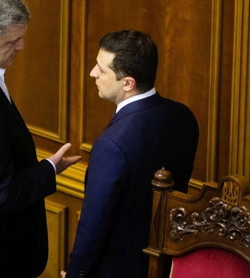 Рівень довіри Зеленському лишається незмінним, але лише 25% хотіли б його президентства після війни - КМІС