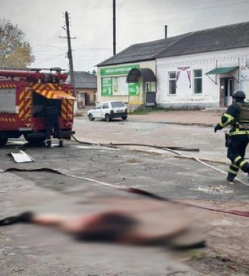 Російський дрон влучив у магазин у Семенівці на Чернігівщині: загинула людина. ФОТО