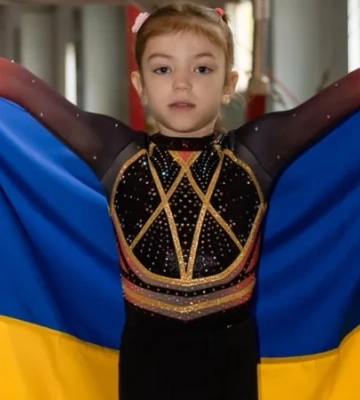 Юна гімнастка зі Львова побила світовий рекорд з підйомів-переворотів