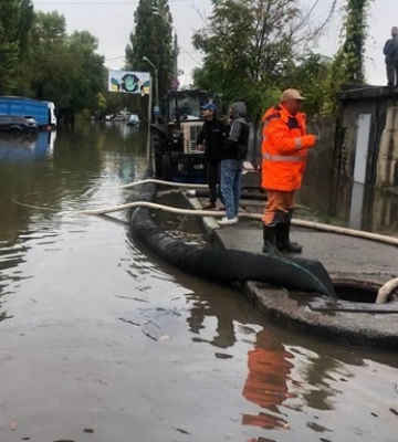 Які вулиці Одеси можуть опинитися під водою під час злив: офіційний список
