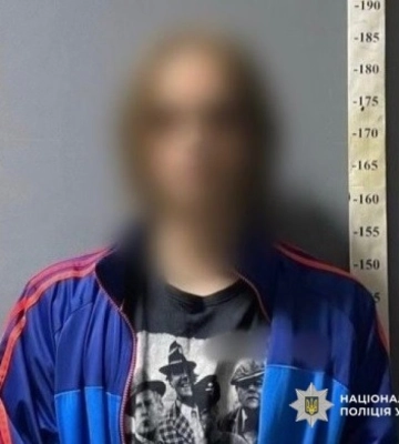 У Києві затримано нелюда, який побив жінку у магазині за просте зауваження