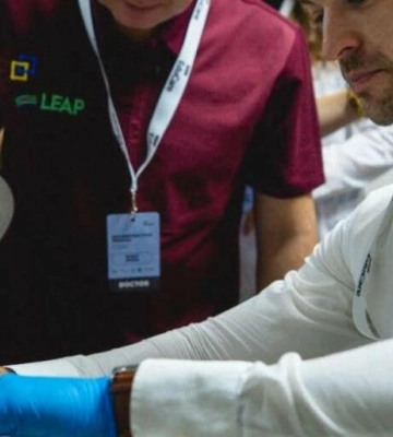 У Львові лікарі зі США проведуть до 20-и складних операцій