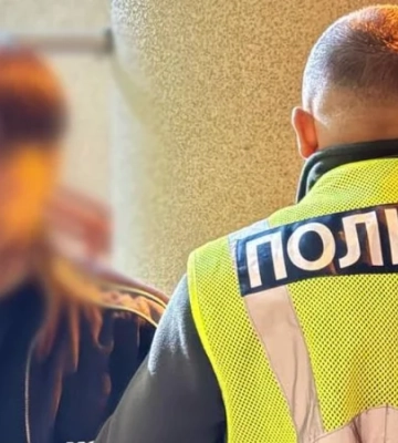 У Києві чоловік побив дівчину, яка не була схожа на фото із сайту знайомств (ФОТО)