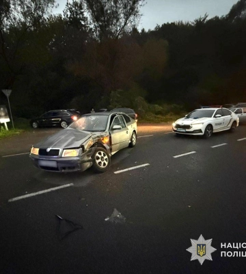 Поліція встановлює обставини смертельної аварії у Виноградові — загинув водій мотоцикла