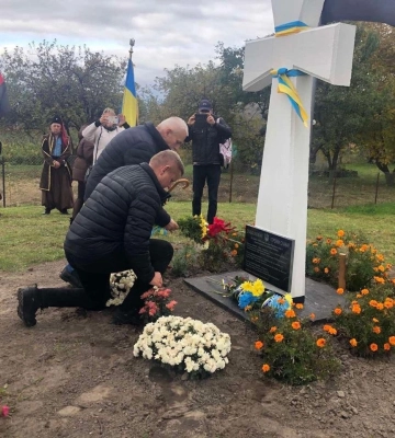 На Волині освятили пам’ятні хрести на місці загибелі вояків УПА