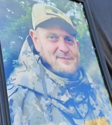 У Ковельській громаді попрощалися з 42-річним Сергієм Панасюком 