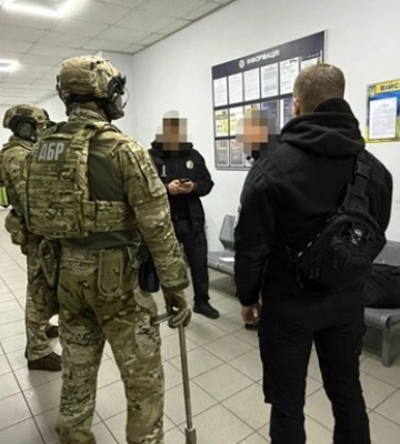 В Киевской области полицейский "крышевал" наркобизнес за $10 тысяч