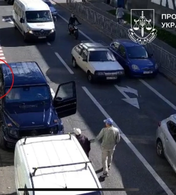 Побиття велосипедиста в Києві: підозрюваному водію Mercedes змінили запобіжний захід