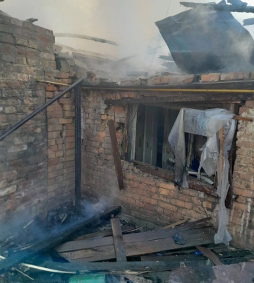 У Нікополі через удар дрона загинула 75-річна жінка