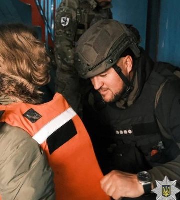 З Дружківки на Донеччині "Білі янголи" евакуювали п’ятьох дітей, найменшому– два роки