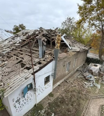 Россияне снова накрыли огнем Херсон, есть погибшие и раненые