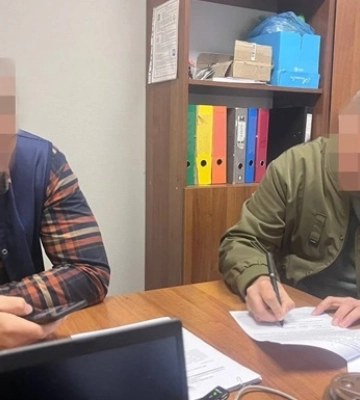 Понад 1,1 мільйона гривень незаконних виплат: колишньому посадовцю Військової академії Одеси повідомлено про підозру. ФОТОрепортаж