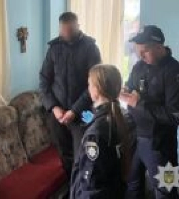 У Львові затримали підозрюваного у збуті наркотиків