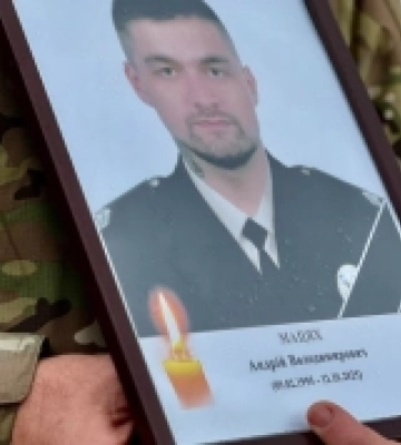 «На Щиті»: у Рівному попрощалися зі захисником Андрієм Мацяком