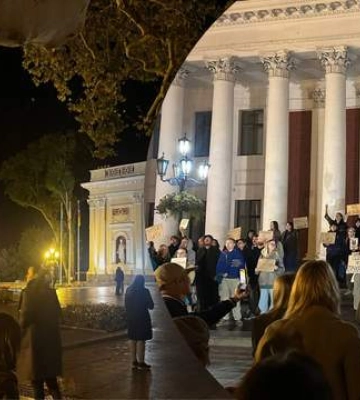"Труханова на обмен": в Одессе сотни людей выступили против действующего мэра