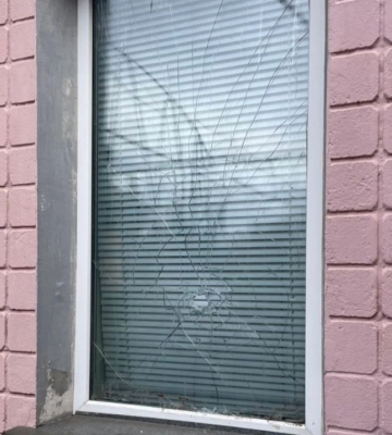 Через ворожі обстріли в містах Дніпропетровщини пошкоджена інфраструктура та житлові будинки (Фото)