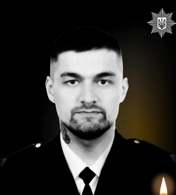 На Рівненщині провели останнім земним шляхом захисника з Рівного, який був бойовим медиком та рятував побратимів