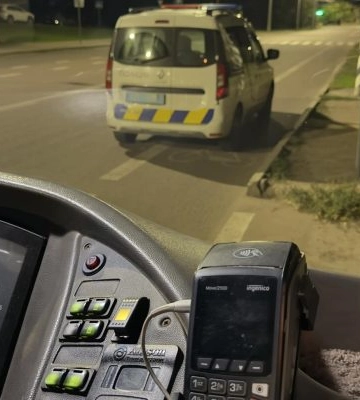 П’яні дебошири побили водія автобуса в Миколаєві